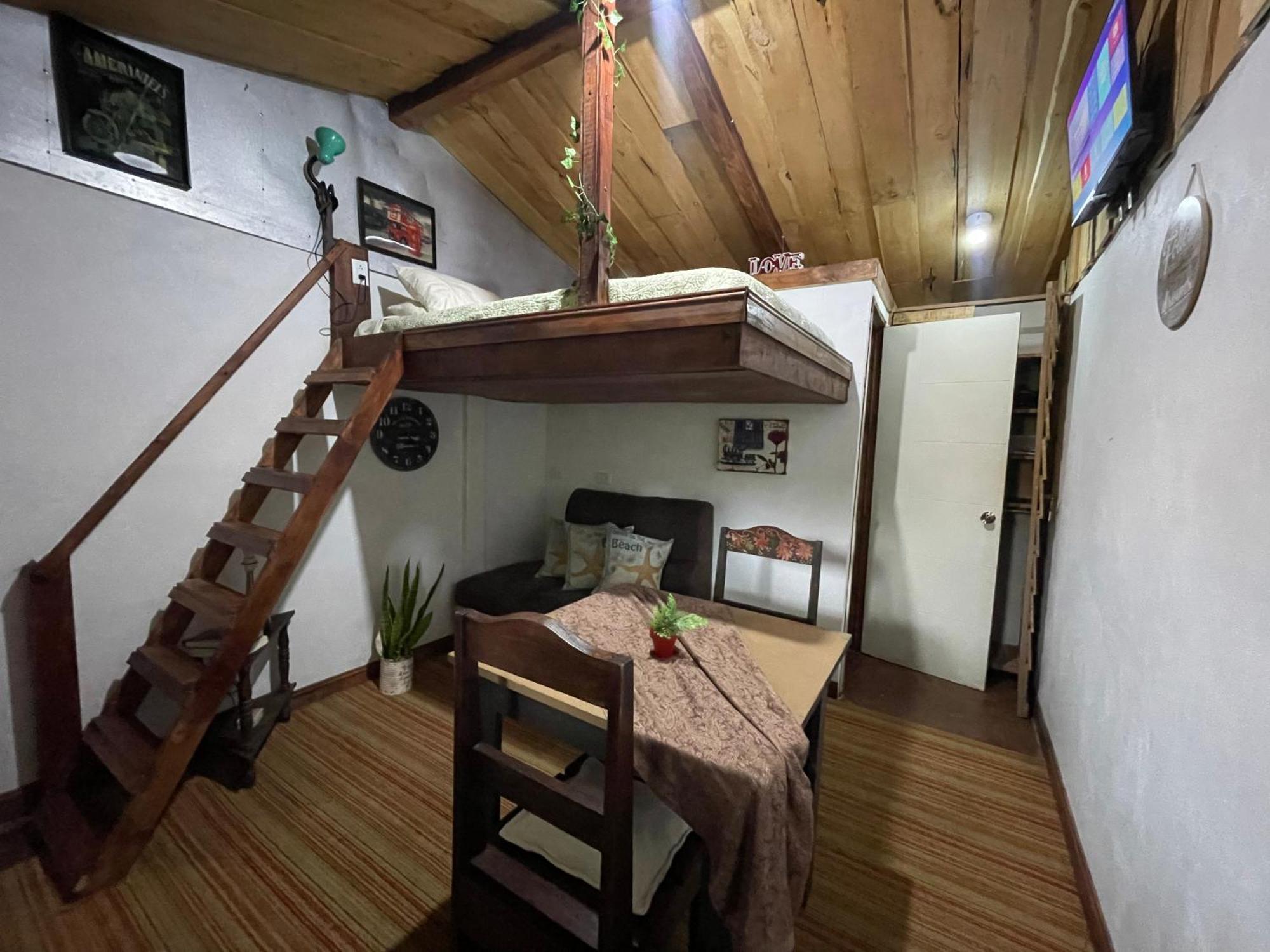 Poas Volcano Rooms Fraijanes エクステリア 写真
